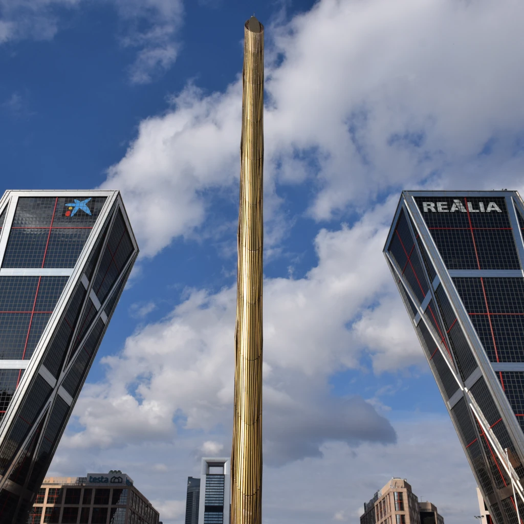 Puerta de Europa